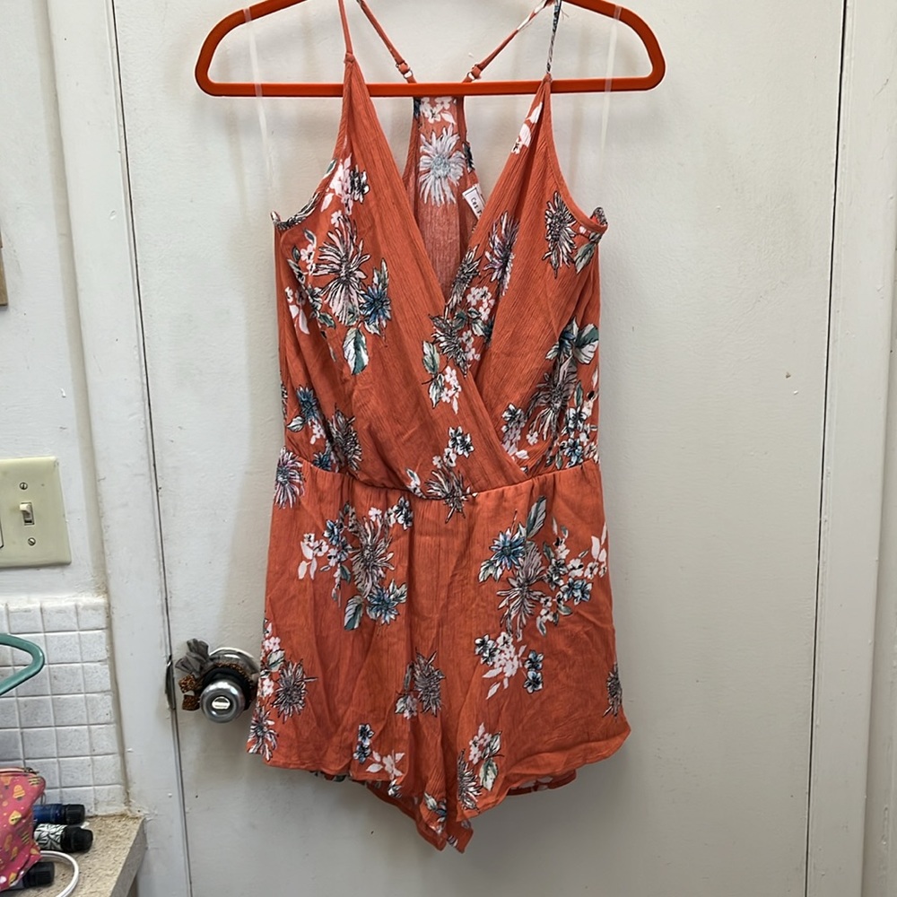 Romper Made By Ces Femme Size Large - Picture 6 of 8